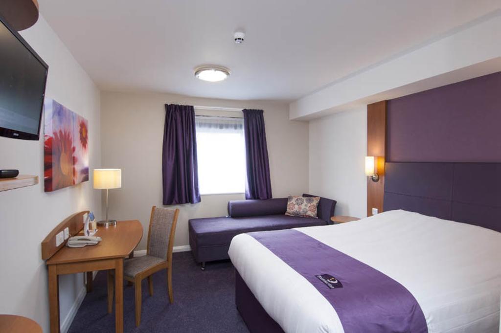Premier Inn Leamington Spa Town Centre Bilik gambar