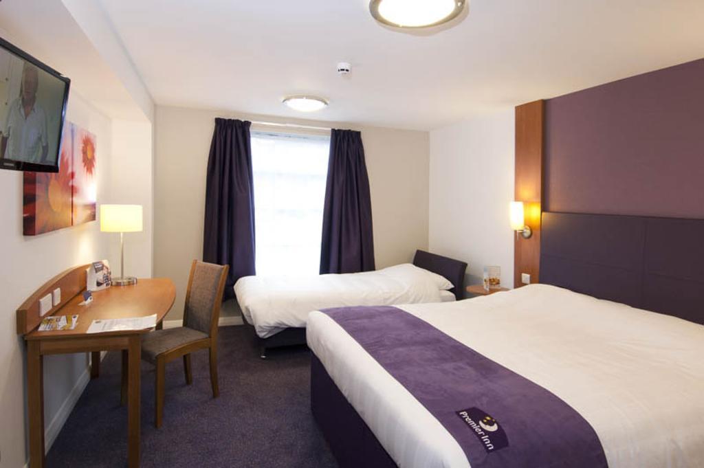 Premier Inn Leamington Spa Town Centre Bilik gambar