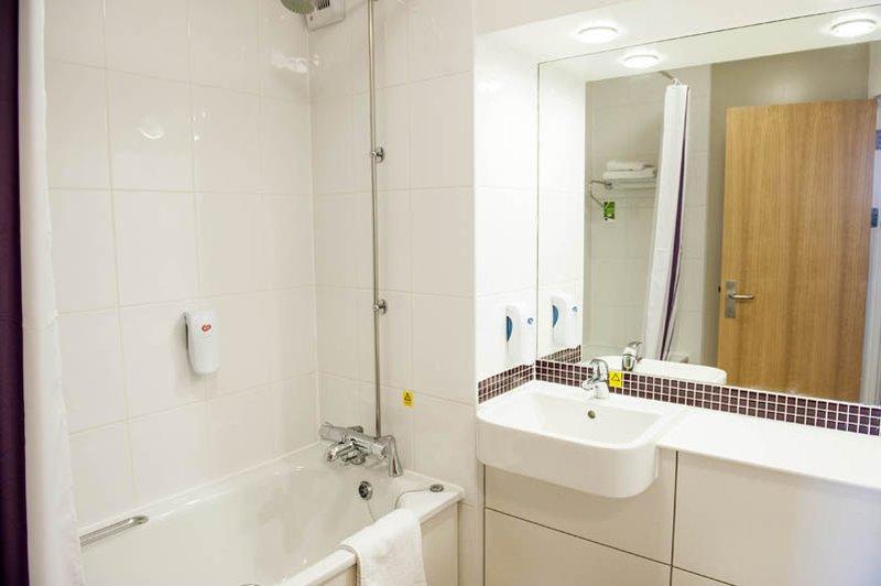 Premier Inn Leamington Spa Town Centre Luaran gambar